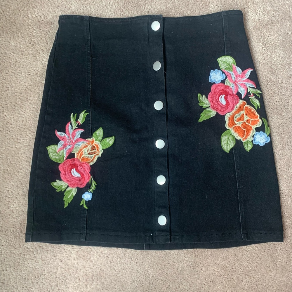 Jealous Tomato black embroidered mini skirt